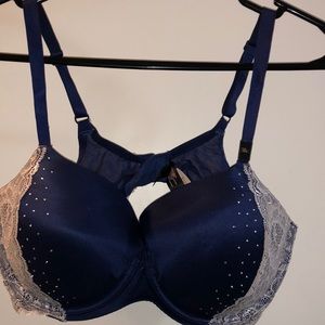 38C beautiful NWT Victoria Secret beautiful blue with lace and rainstones Bra.